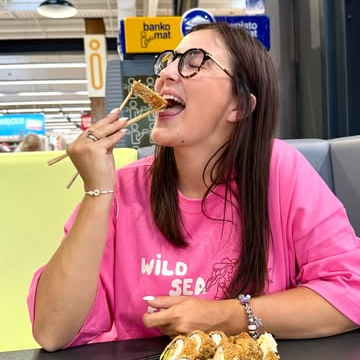 feed image